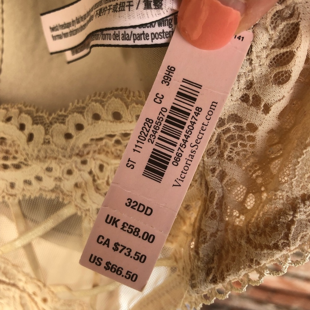 Victoria Secret NWT nude lace bra size 32DD - Picture 3 of 8